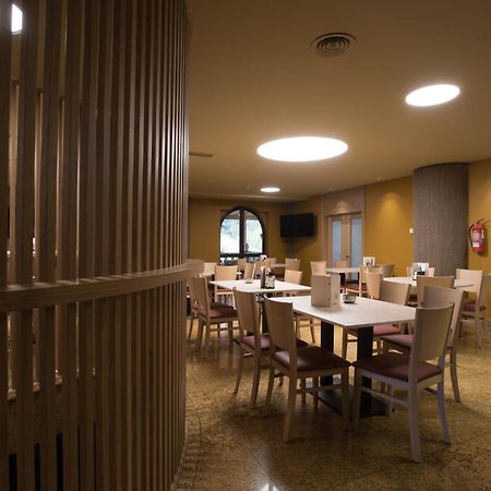 הוזנאיו Apartamentos La Albarca מראה חיצוני תמונה