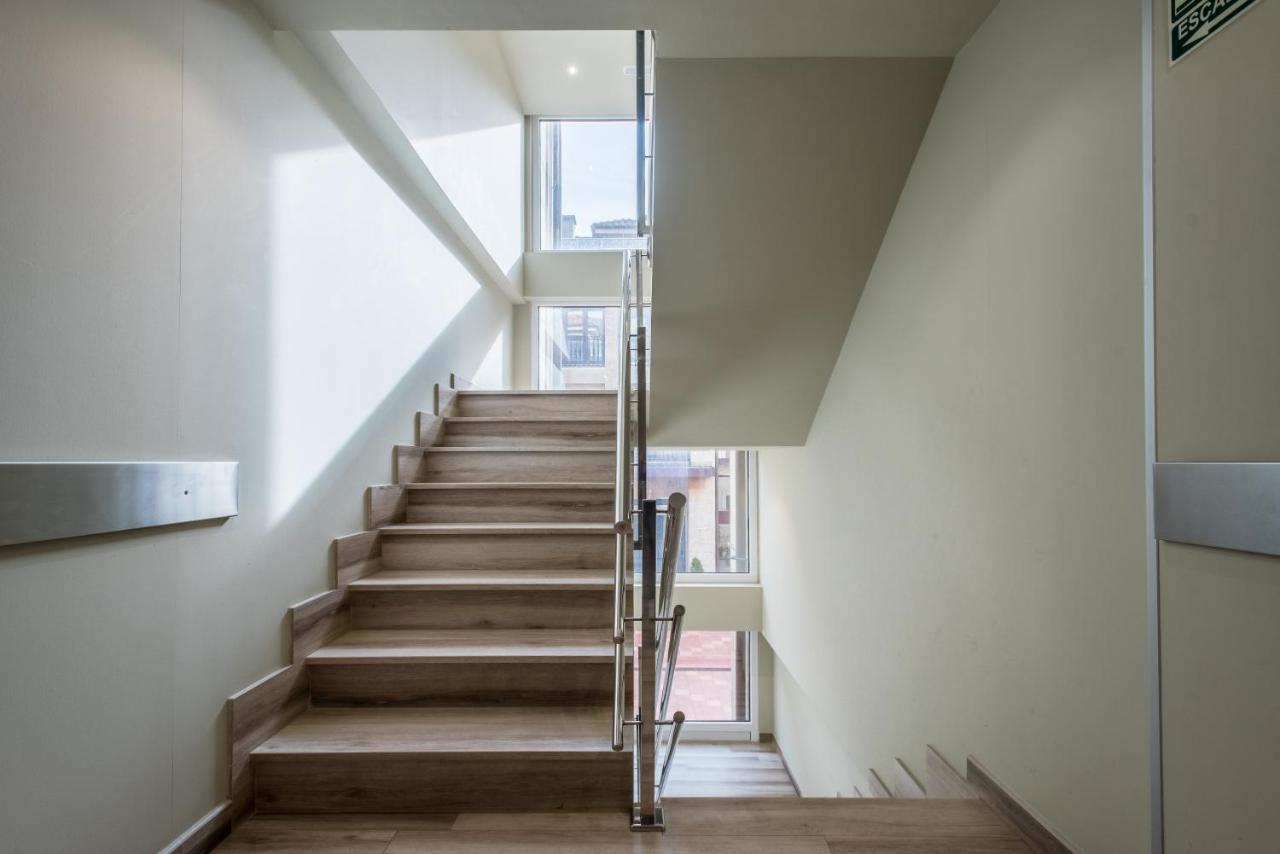 הוזנאיו Apartamentos La Albarca מראה חיצוני תמונה