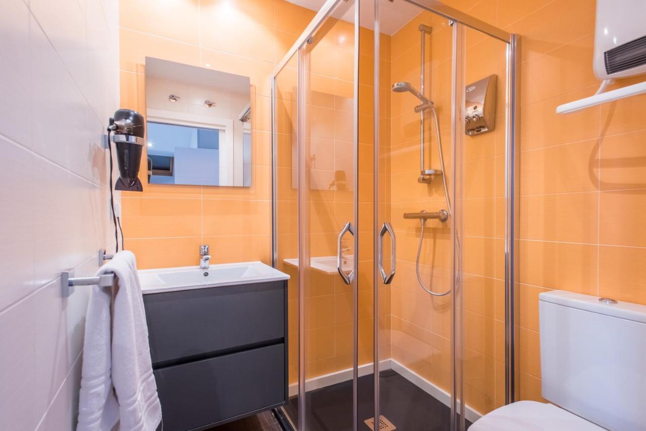 הוזנאיו Apartamentos La Albarca מראה חיצוני תמונה