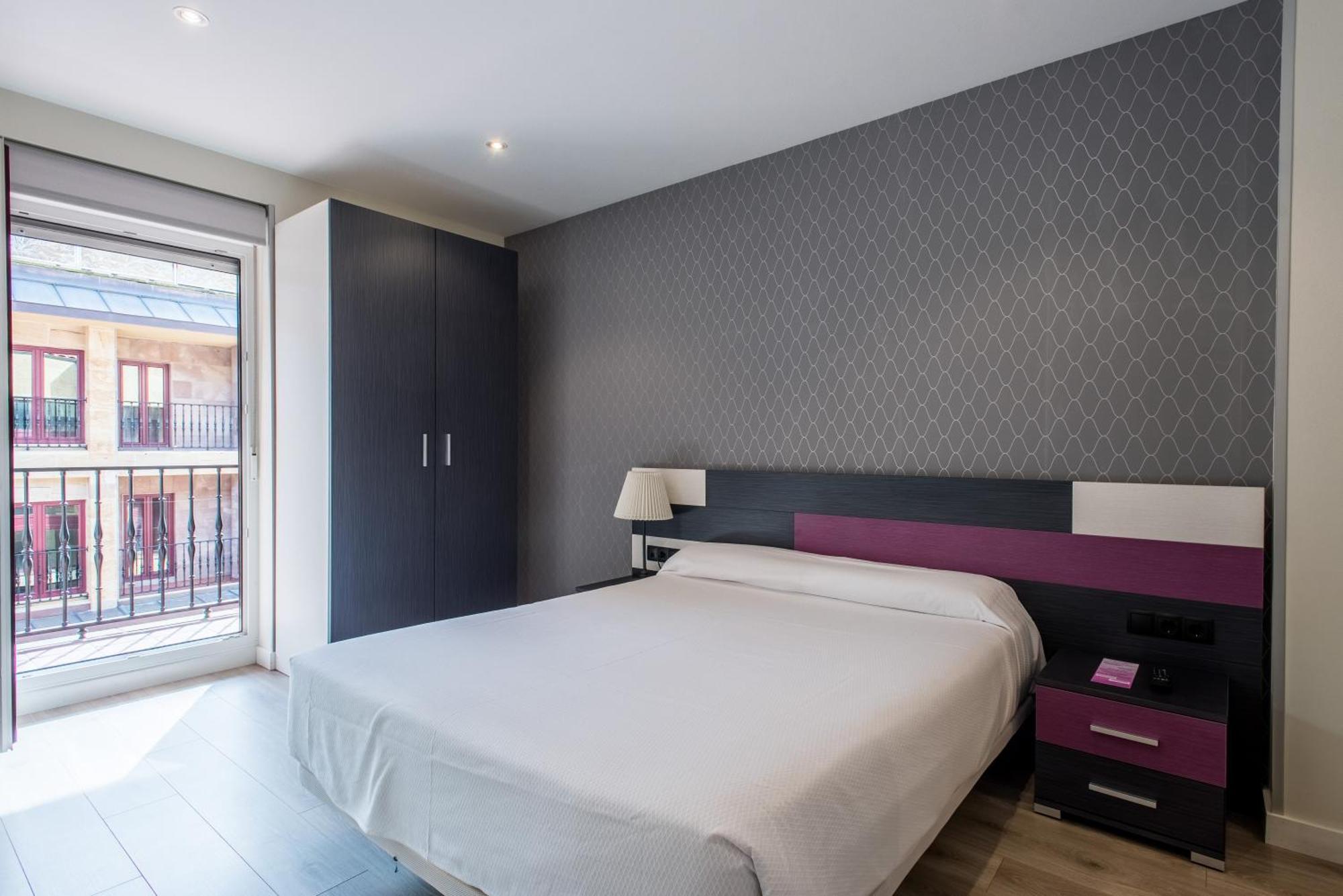 הוזנאיו Apartamentos La Albarca מראה חיצוני תמונה